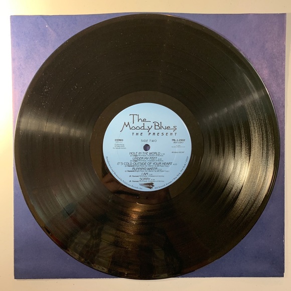 The Moody Blues - The Present vinyl record TRL-1-2902 - Picture 7 of 7